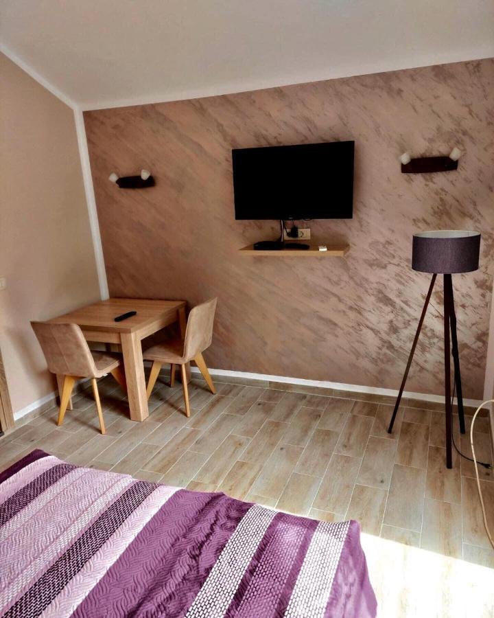 Studio Elena Tivat Eksteriør bilde